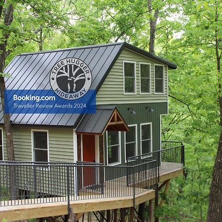Вилла Secluded Treehouse In The Woods - Tree Hugger Hideaway Брэнсон Экстерьер фото
